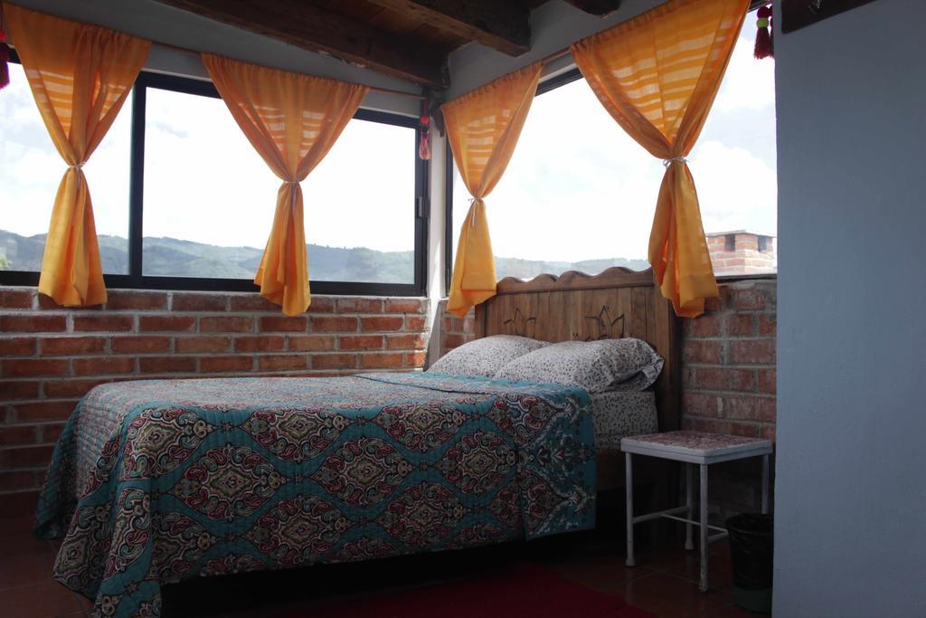 Hostal La Isla San Cristóbal de Las Casas Eksteriør billede