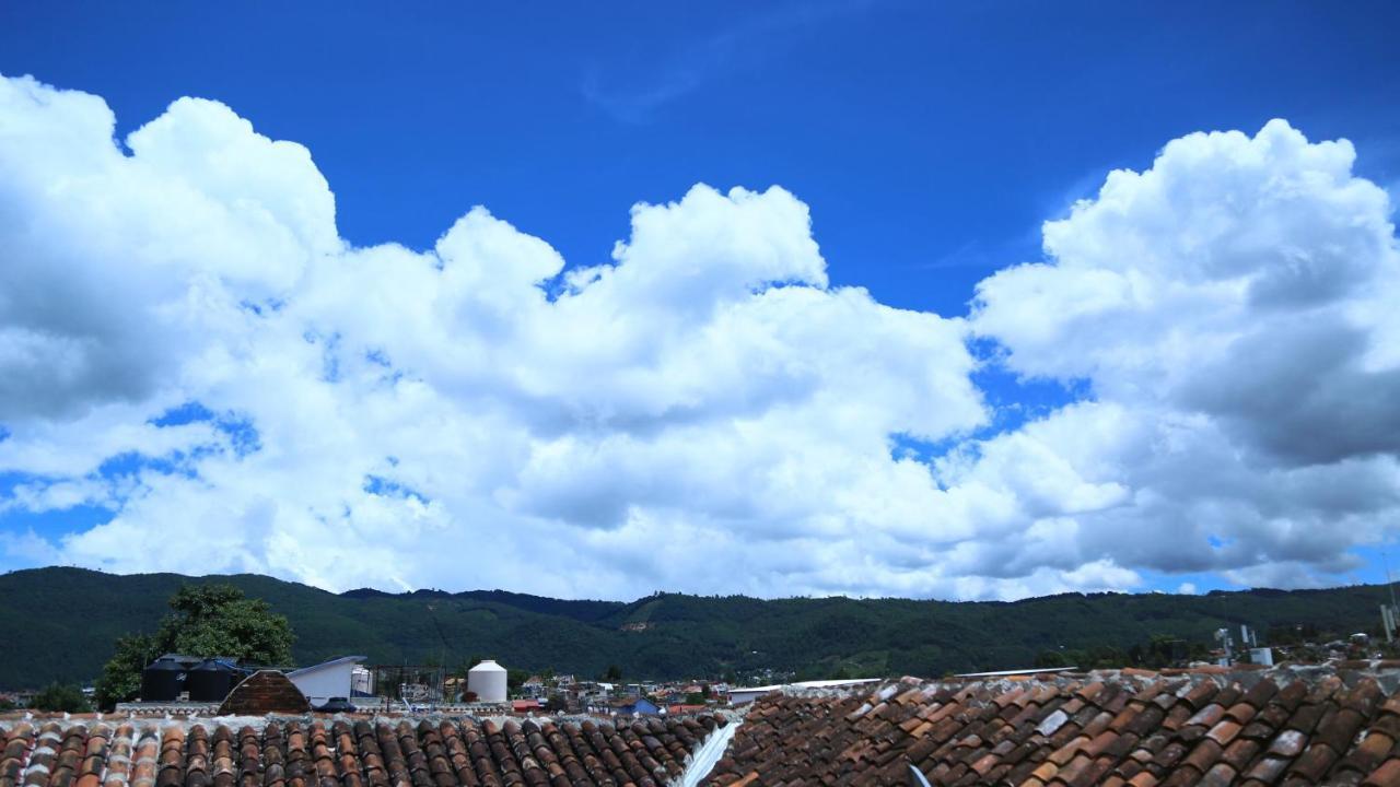 Hostal La Isla San Cristóbal de Las Casas Eksteriør billede