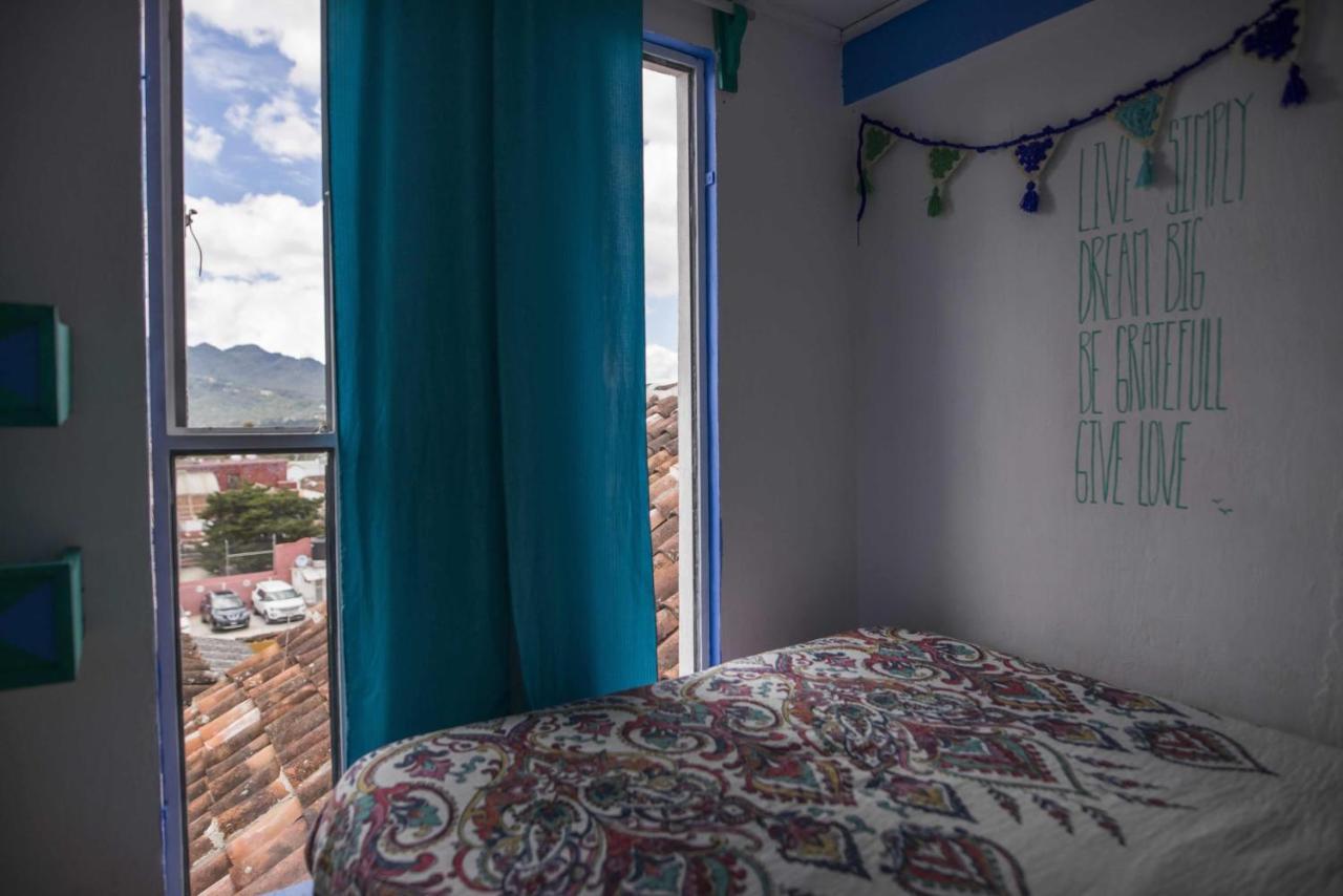Hostal La Isla San Cristóbal de Las Casas Eksteriør billede
